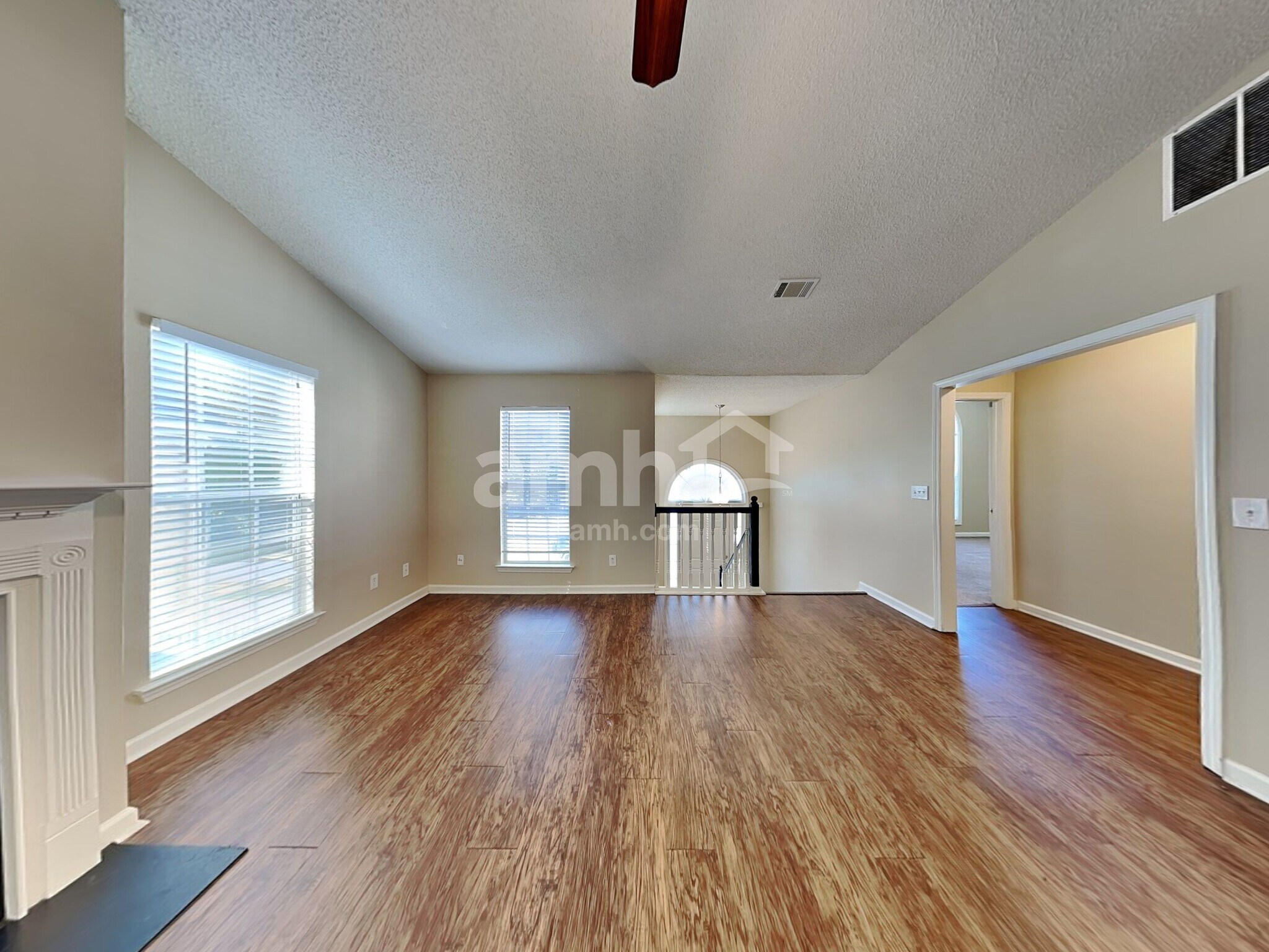 Building Photo - 5029 Kens Ct