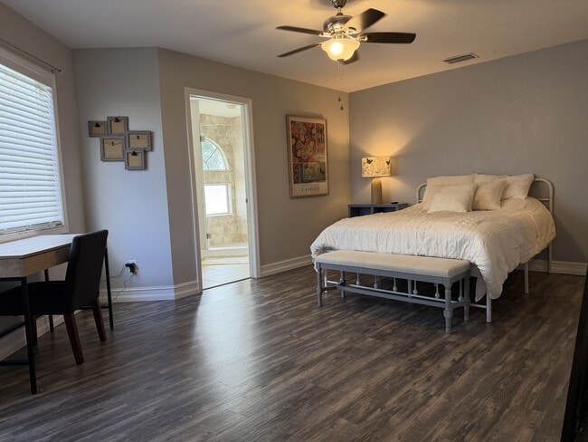 Building Photo - 2571 Citrus Lake Dr