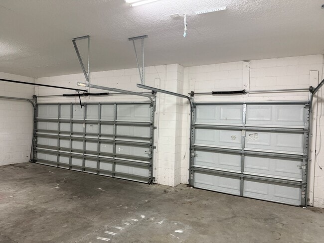 Building Photo - Single Family Home in Clermont