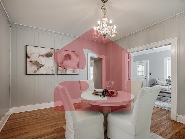 Building Photo - 1501 Gladstone Terrace