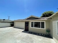 Building Photo - 355 S Aspan Ave