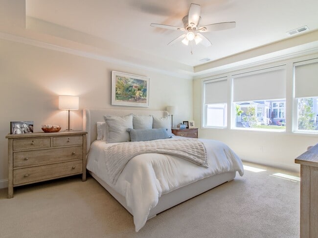 Building Photo - Unfurnished Year-Round Rental: 4BR End-Unit Townhome in Governors Near Downtown Lewes & Bike Trail