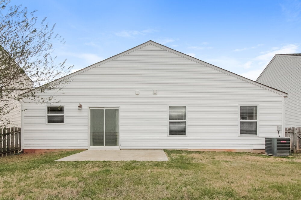 Building Photo - 8145 Rosberg Ln