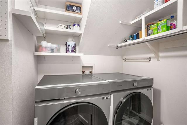 Building Photo - 7615 Woodthrush Dr