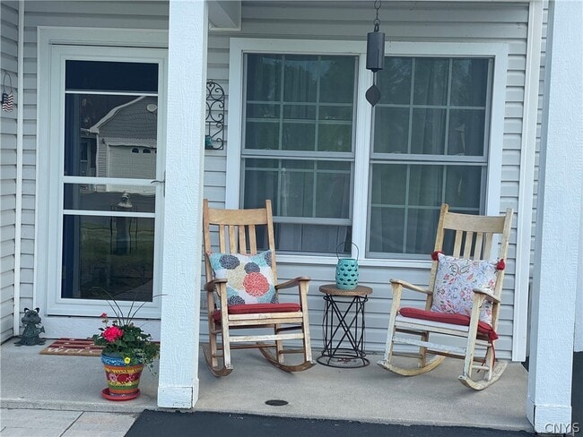 Building Photo - 212 Edmund St