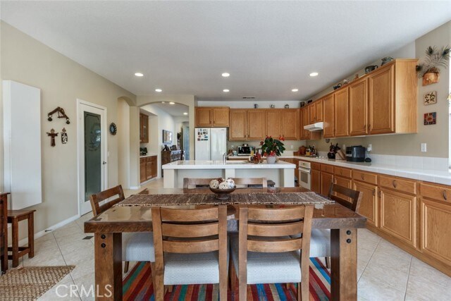 Building Photo - 4108 Club Vista Dr