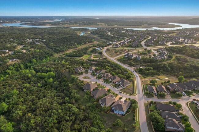 Building Photo - 22028 Cross Timbers Bnd