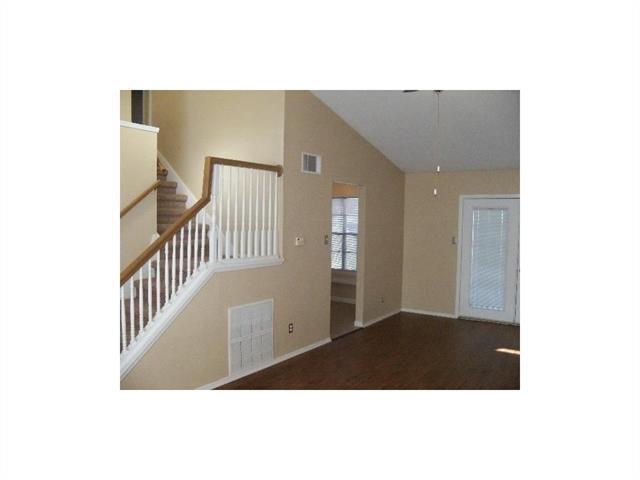 Building Photo - 6733 Dandelion Dr