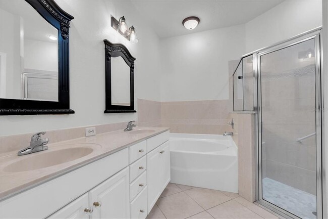 Building Photo - 3312 Chapel Creek Cir