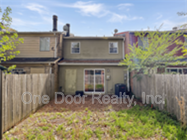 Building Photo - 1079 Old Denbigh Blvd