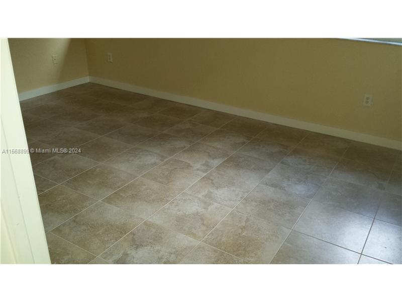 Building Photo - 21205 NW 14th Pl