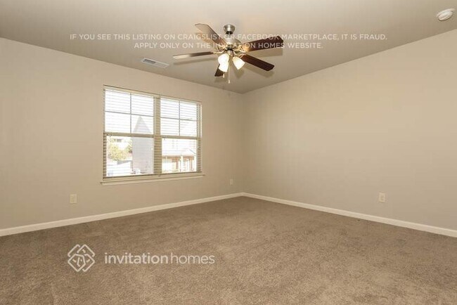 Building Photo - 3603 Walking Stick Way NE