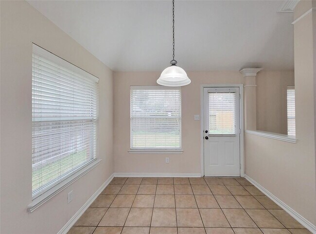 Building Photo - Haley Court, Pearland, TX 77584 - 3 BR 2.5 BA single-family home