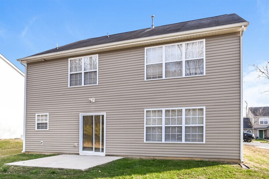 Building Photo - 1315 Ben Livingston Rd