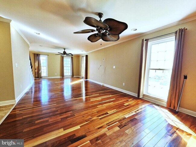 Building Photo - 5641 Scottish Highlands Cir