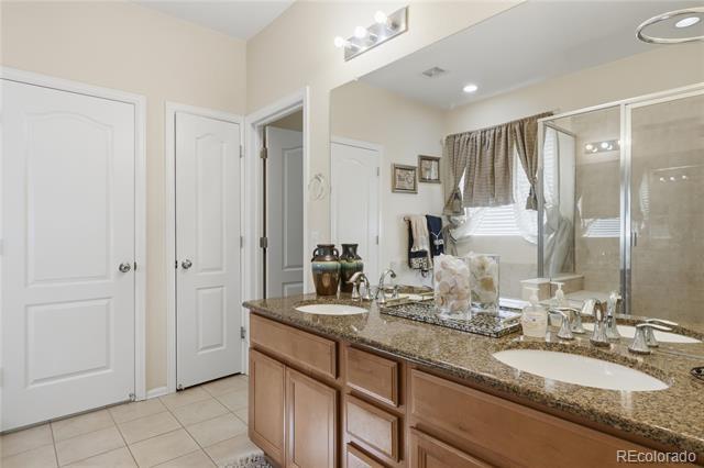 Building Photo - 25715 E 1st Ave