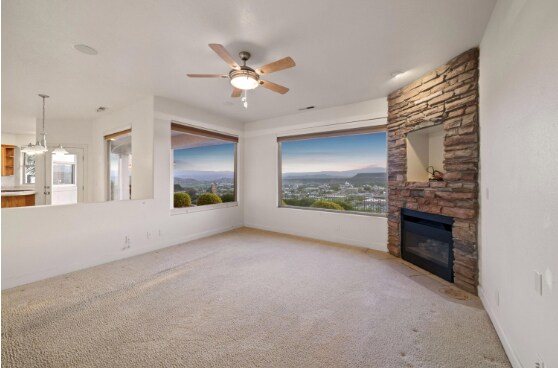 Building Photo - 7 N Eastridge Dr