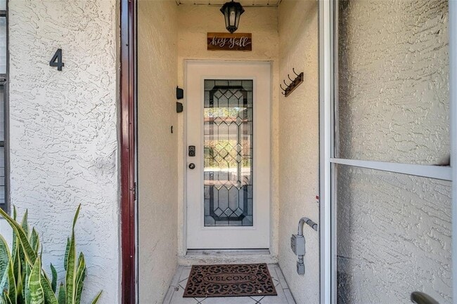 Building Photo - 6421 Drexel Dr