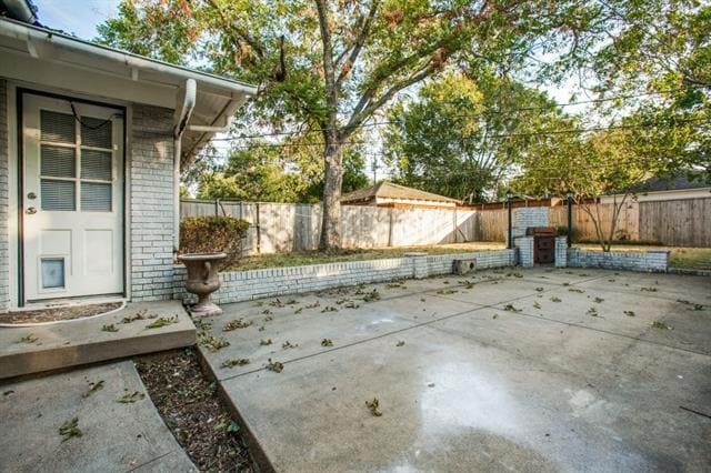 Building Photo - 6514 Winton St