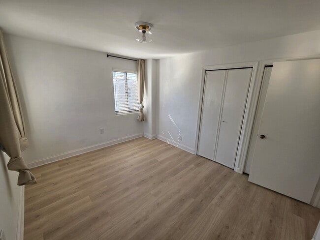 Building Photo - 2604 Tunlaw Rd NW