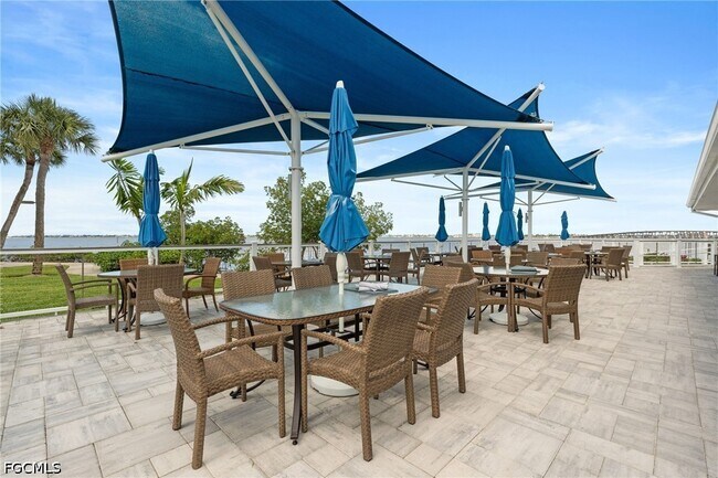 Building Photo - 4210 Steamboat Bend