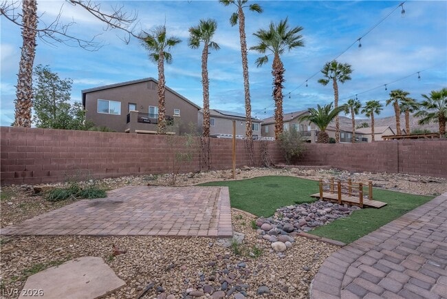 Building Photo - 9931 Rockside Ave