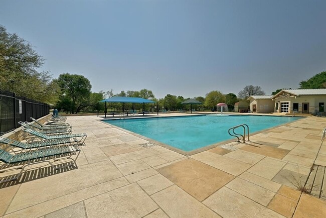 Building Photo - 1816 White Indigo Trail