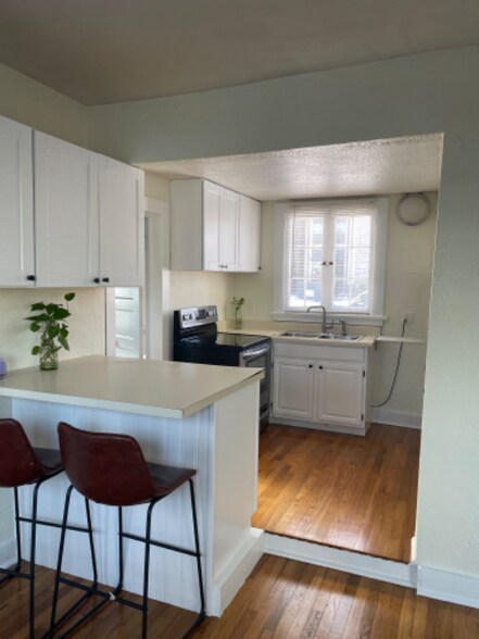 Building Photo - 408 Harrison St