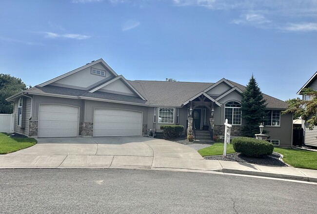 Building Photo - 3409 W Conrad Ct