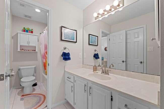 Building Photo - 6300 Needham Ln