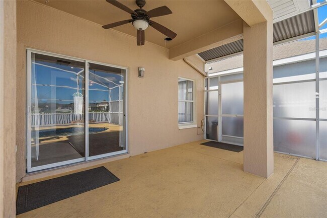 Building Photo - 1555 Harrier Dr