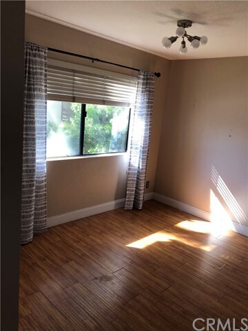 Building Photo - 7735 Newman Ave