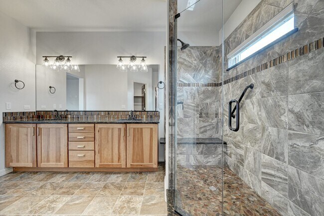 Building Photo - $3,100 - 4-Bed, 3-Bath Home in Co Springs ...