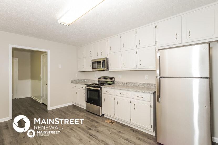 Building Photo - 411 Grove Pointe Ct