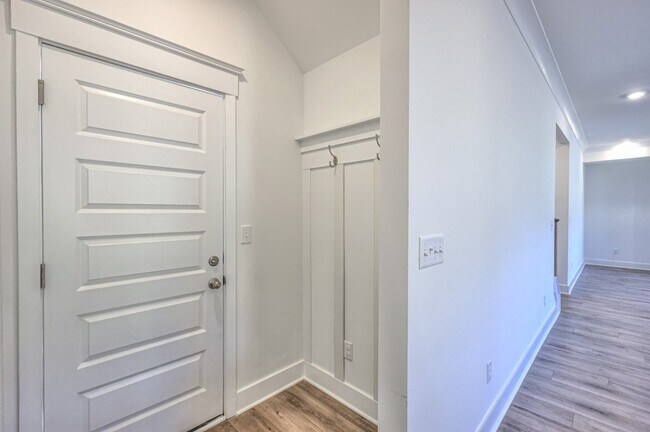 Building Photo - 3510 Howard T Smith Dr