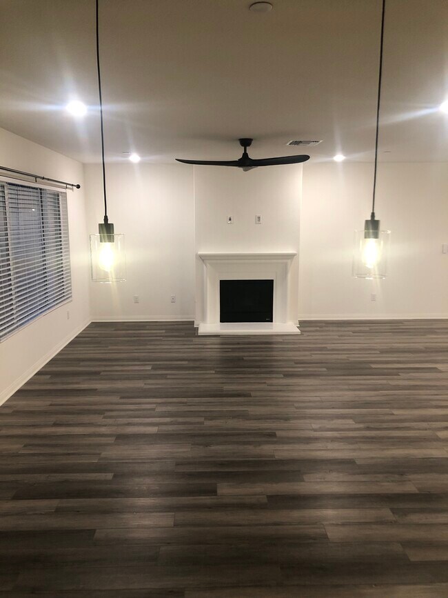 Building Photo - 26756 Calle Celia