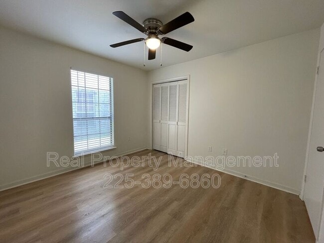 Building Photo - 5084 Cumberland Cove Dr