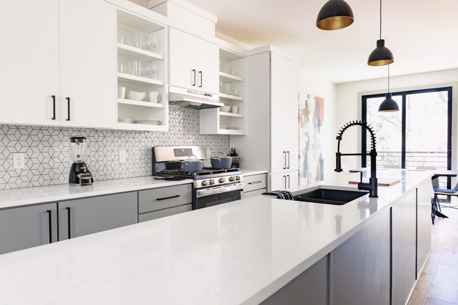 Building Photo - 317 NE Burwood Mews