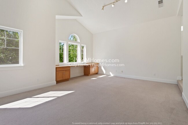 Building Photo - Spacious 5-Bedroom Oasis in the Heart of Five Oaks!