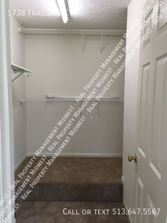 Building Photo - 5738 Trailside Ct