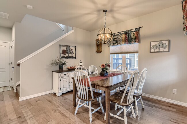 Building Photo - 36 N Olympian Dr