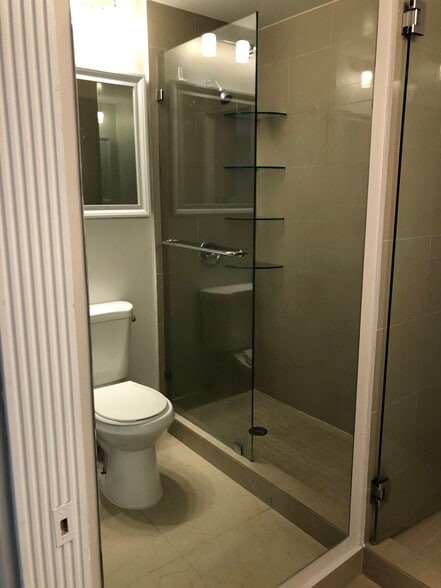 Building Photo - 8962 SW 40th Terrace