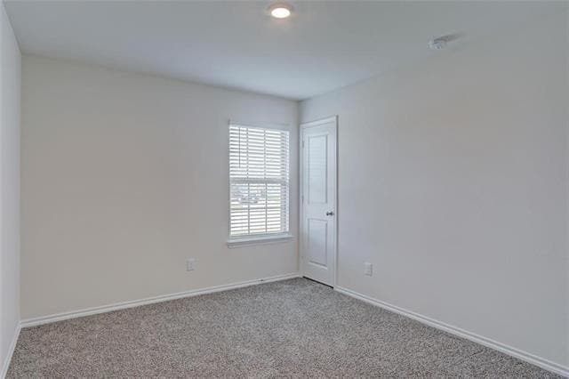 Building Photo - 6517 Waterfall Ln