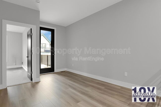 Building Photo - 105 Encore Park Bend