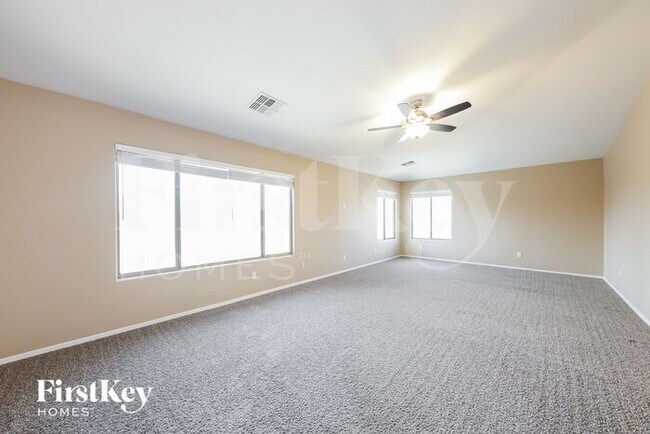 Building Photo - 14251 W Windrose Dr