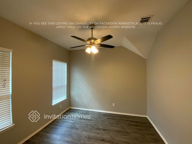 Building Photo - 2533 Weatherford Heights Dr