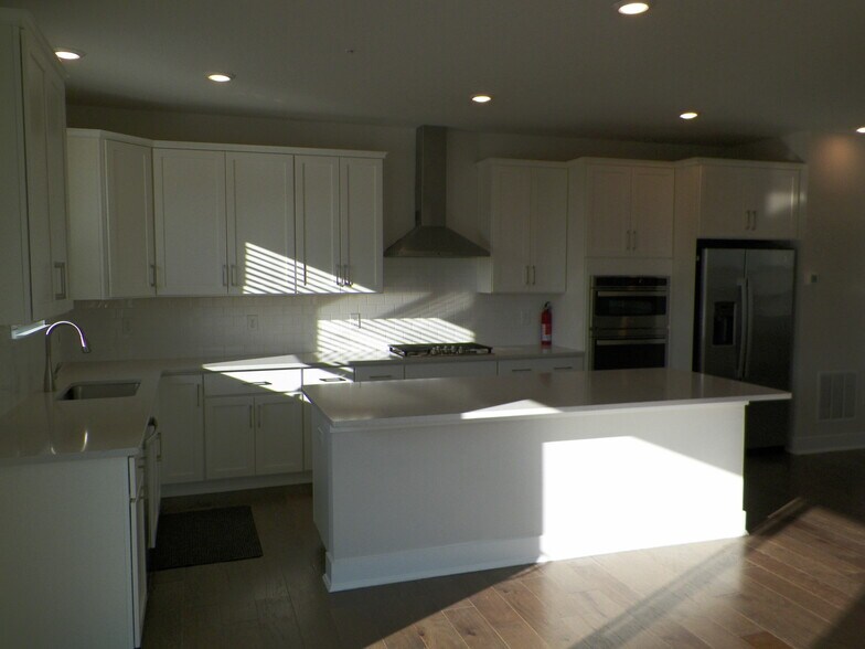 Building Photo - 4858 Stump Rd