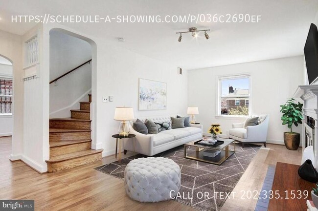 Building Photo - 1509 Channing St NE