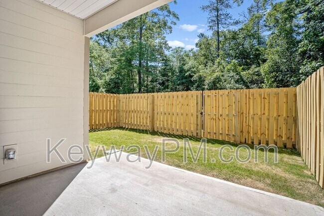 Building Photo - 3109 Venetian Dr