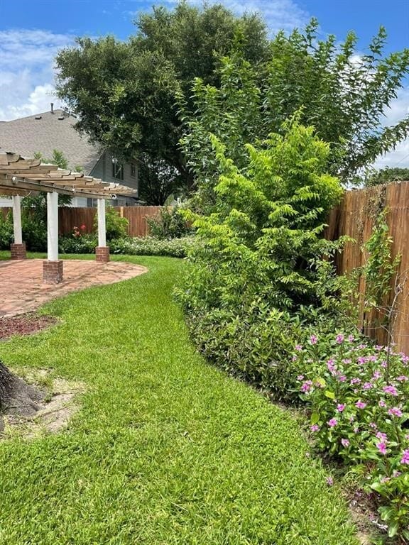 Building Photo - 14622 Vaughnville Dr